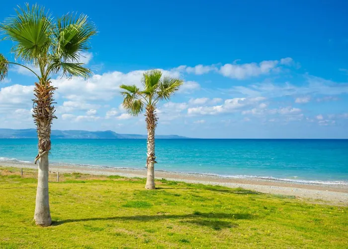 Fortuna ヴィラ Polis